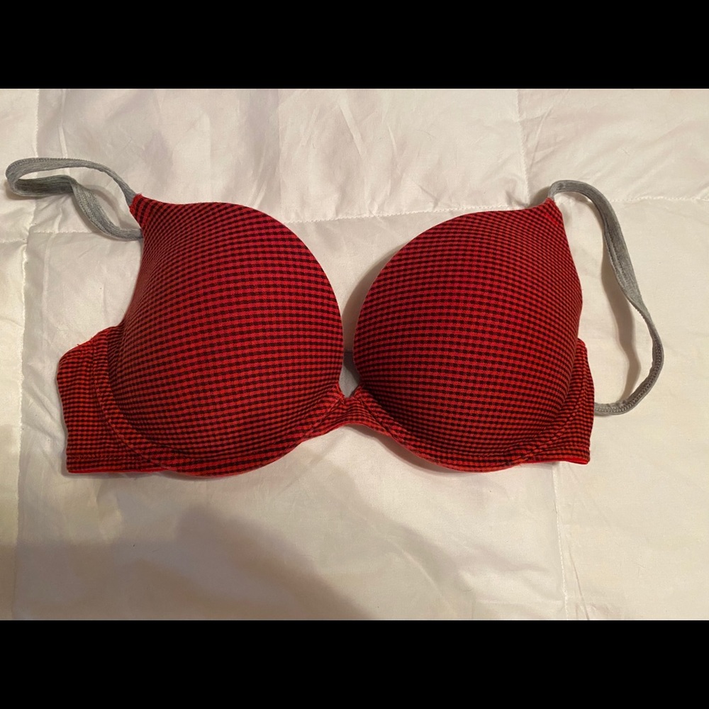 Victoria Secret Very Plunge  bra